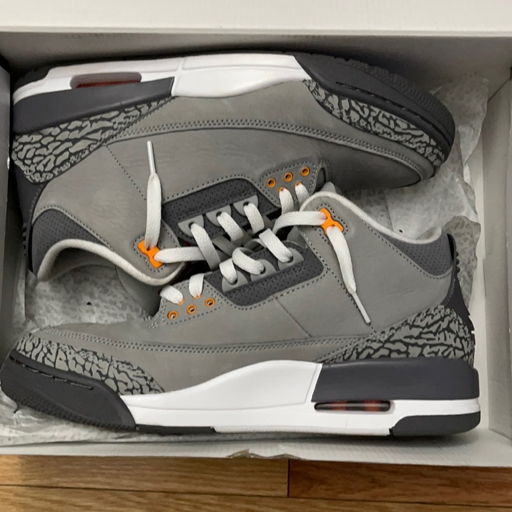 Jordan Retro 3 Cool Grey
